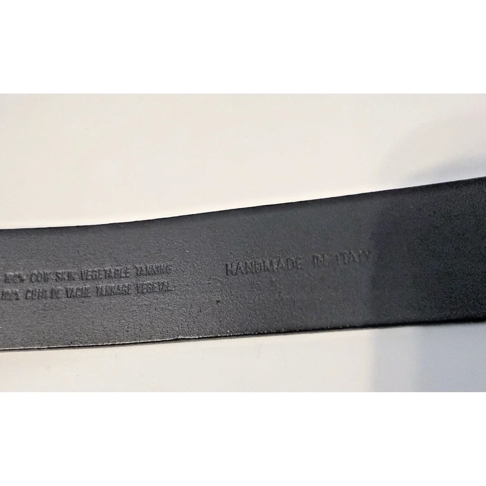 Hugo Boss Mens Leather Belt Black Size 105-40 Fits 38